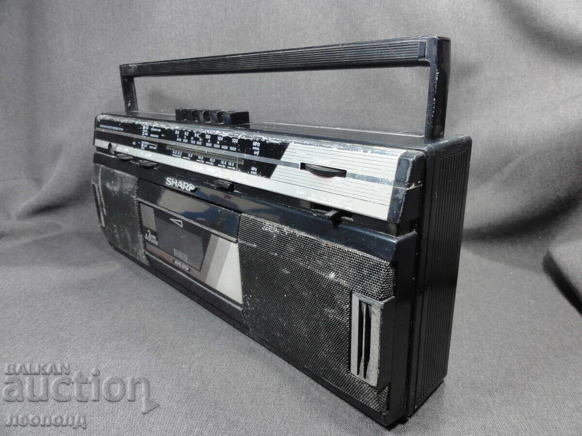 BZC STAR RETRO TRANSISTOR RADIO CASSETTE RECORDER SHARP with price € 5.50 | 10.76 BGN