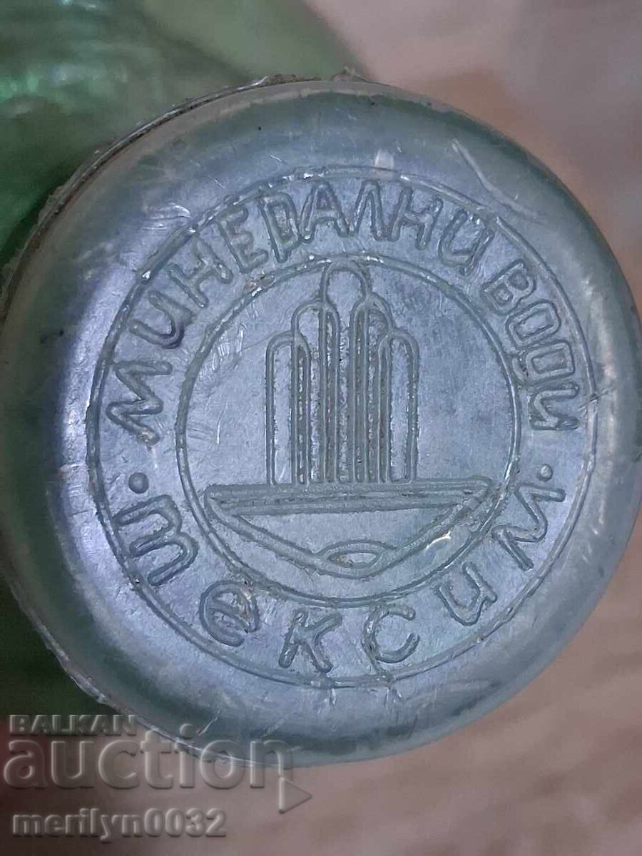Licitație Sticlă veche de apă minerală din anii '60