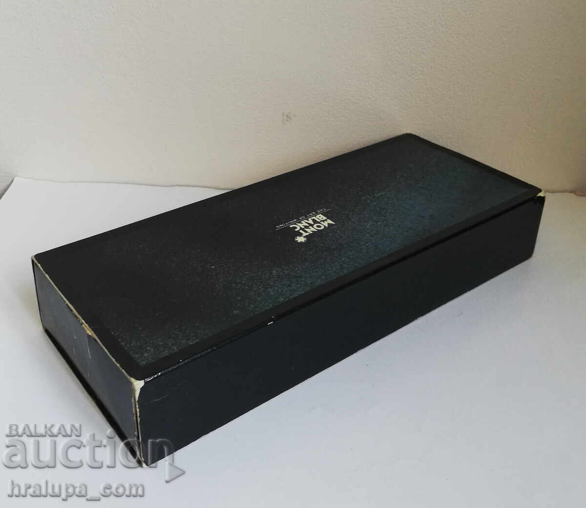 Licitație Cutie din carton Montblanc