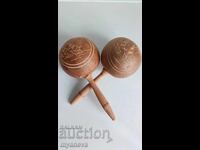 Maracas cubaneze, fabricate din dovleac natural gol pe interior