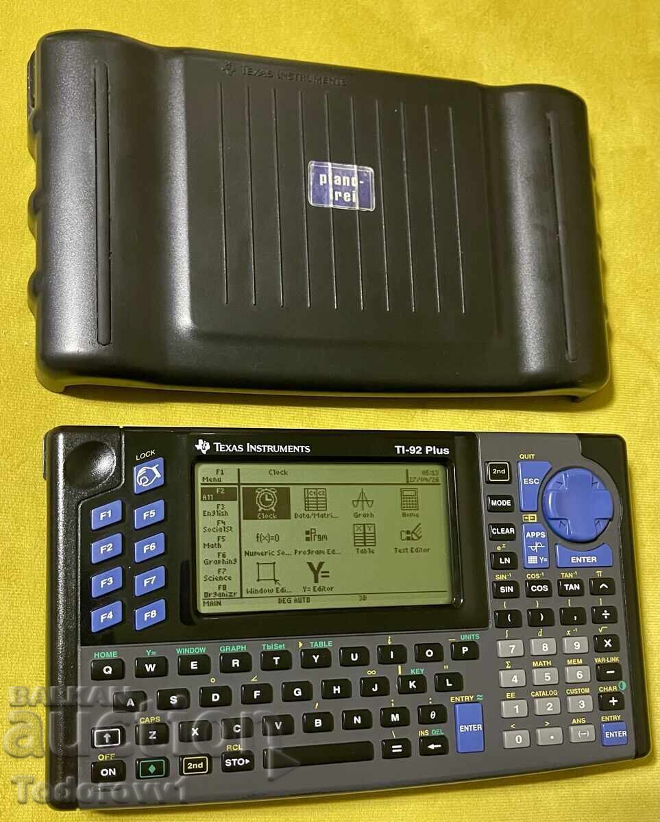 Retro Texas Instruments TI-92 Plus graphing calculator Top condition