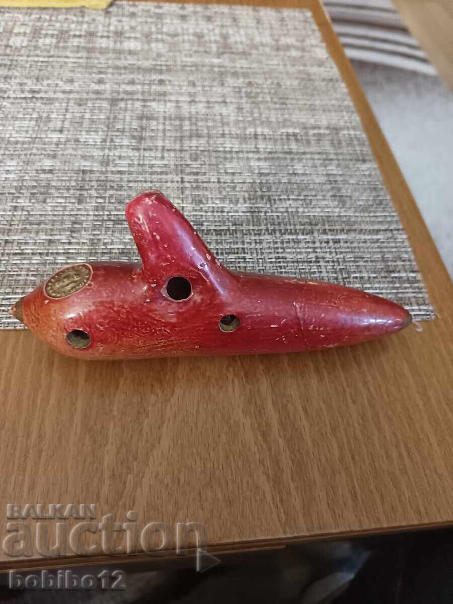 Ocarină veche din ceramică, instrument de suflat antic