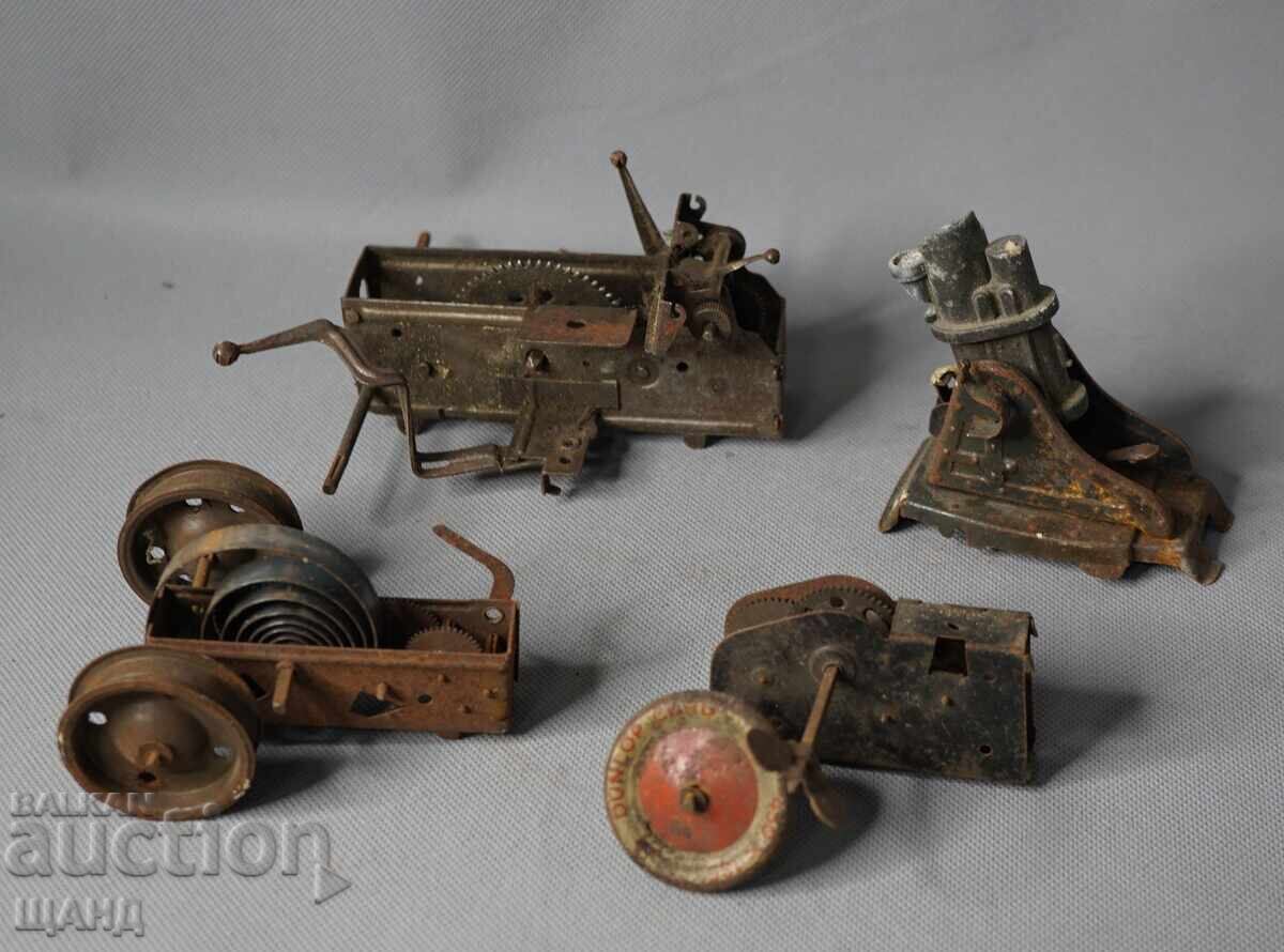 Lot jucărie veche germană mecanism pentru mașină metalică - tanc