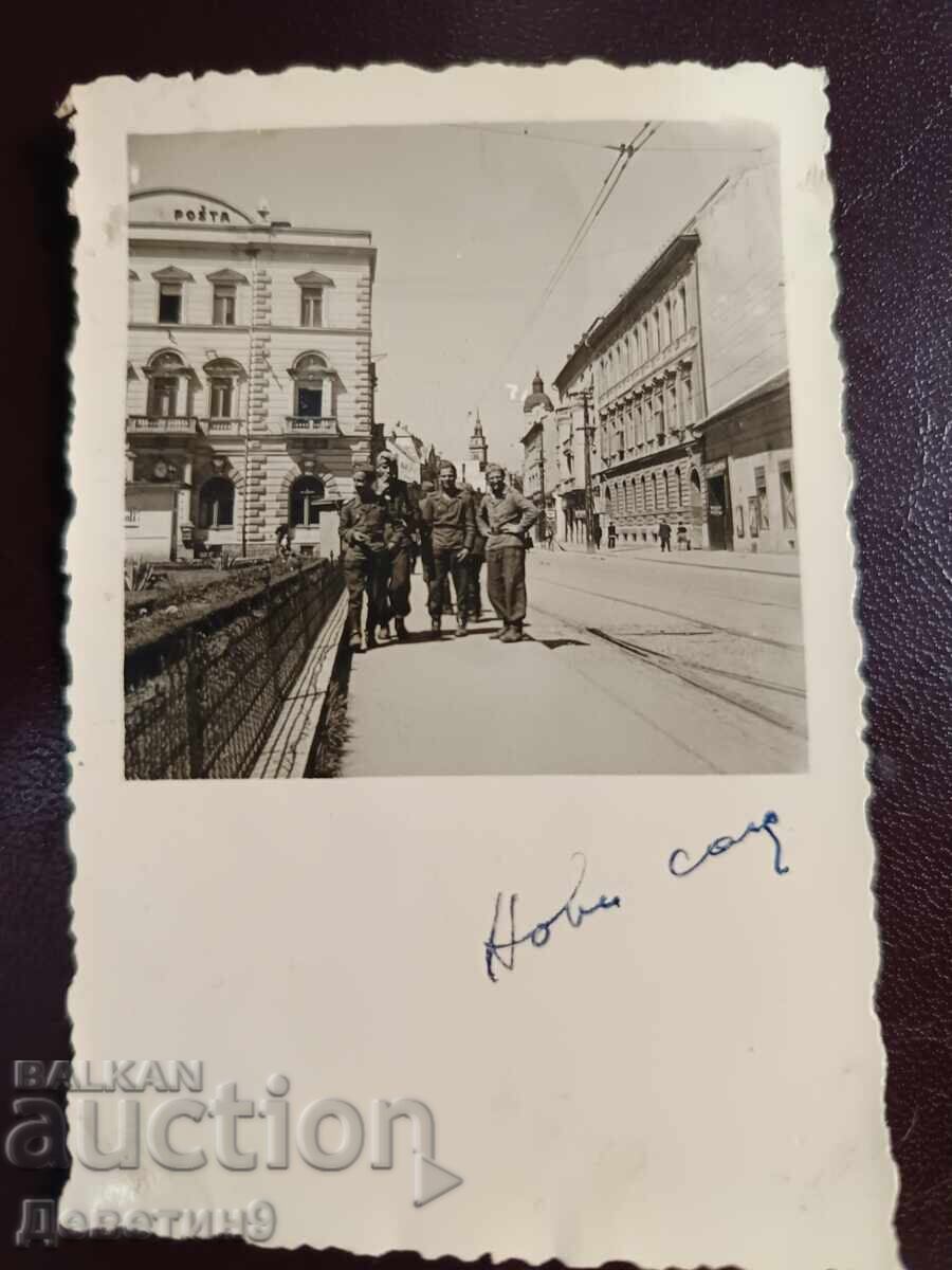 Στρατιωτικοί στο Νόβι Σαντ 1945