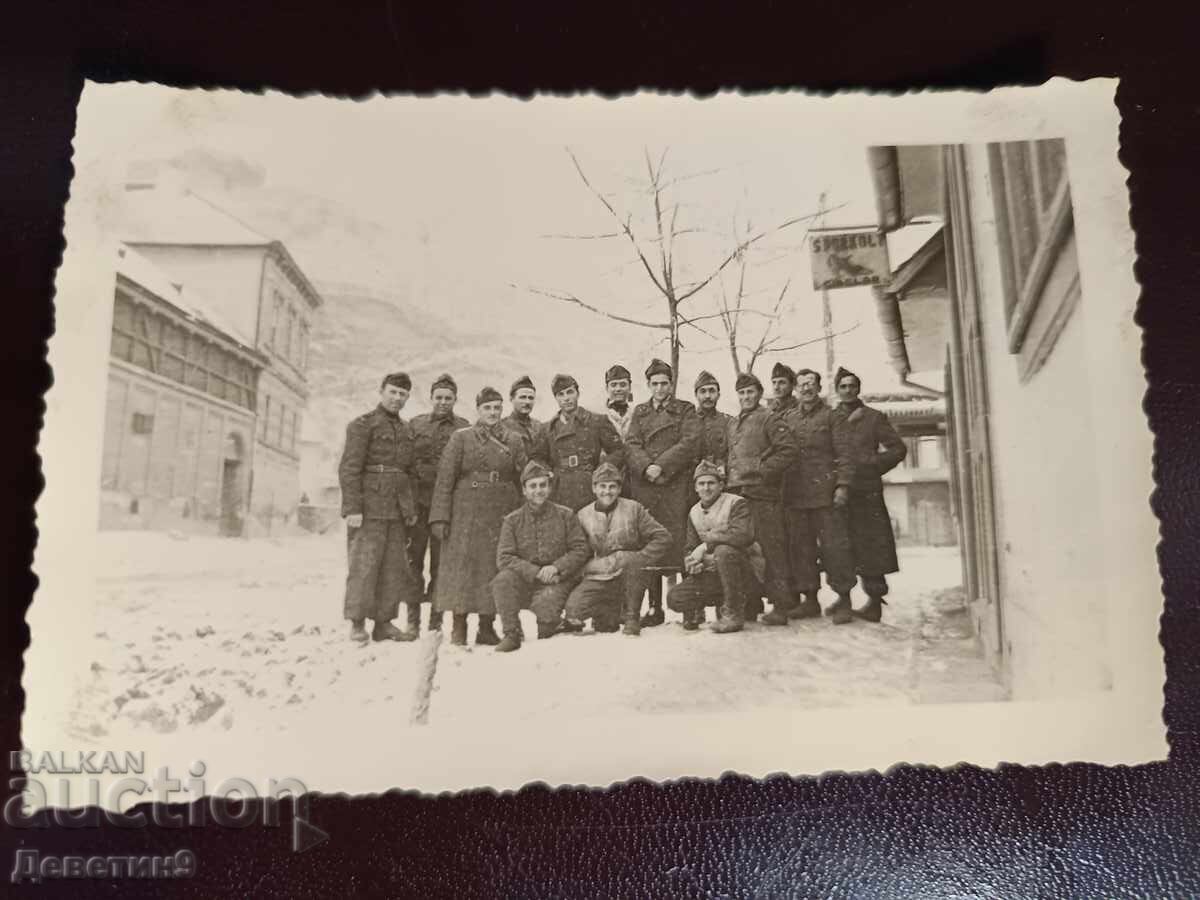 Военни в Илок 1944 г.