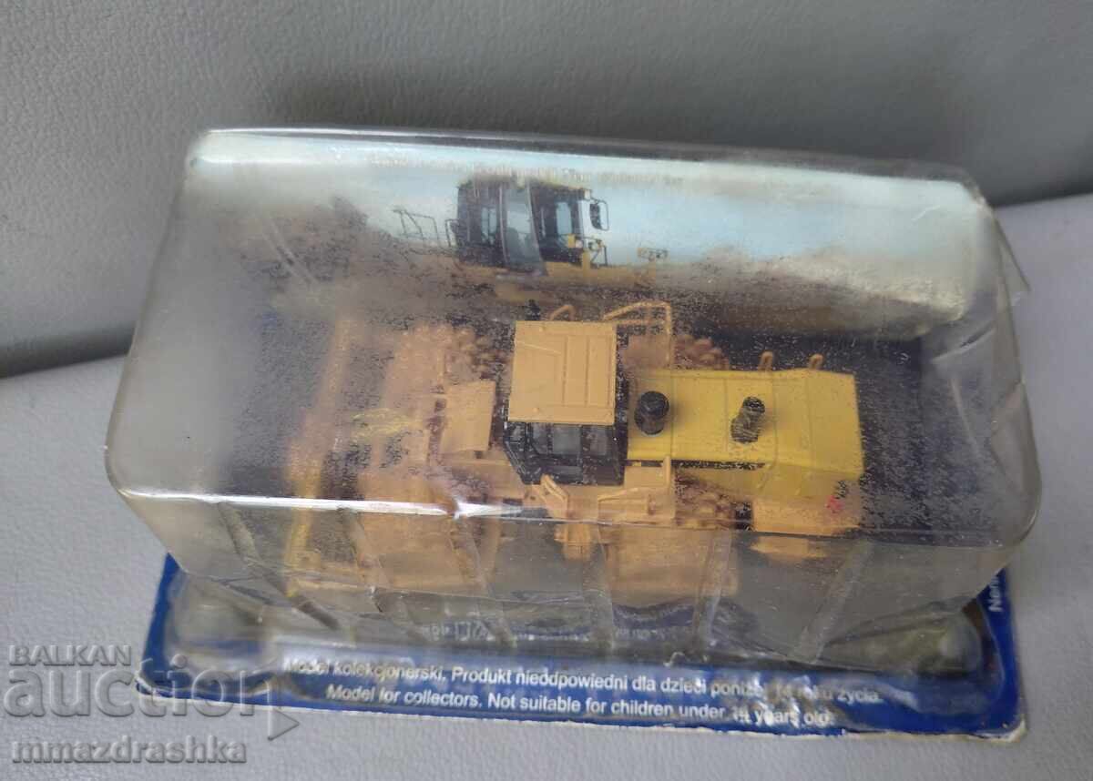 Багер Soil Compactor - 1:64 с цена € 0.01 | 0.02 лв.