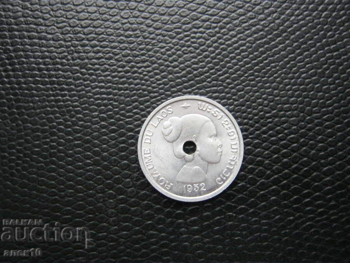 Laos 10 centimi 1952 k