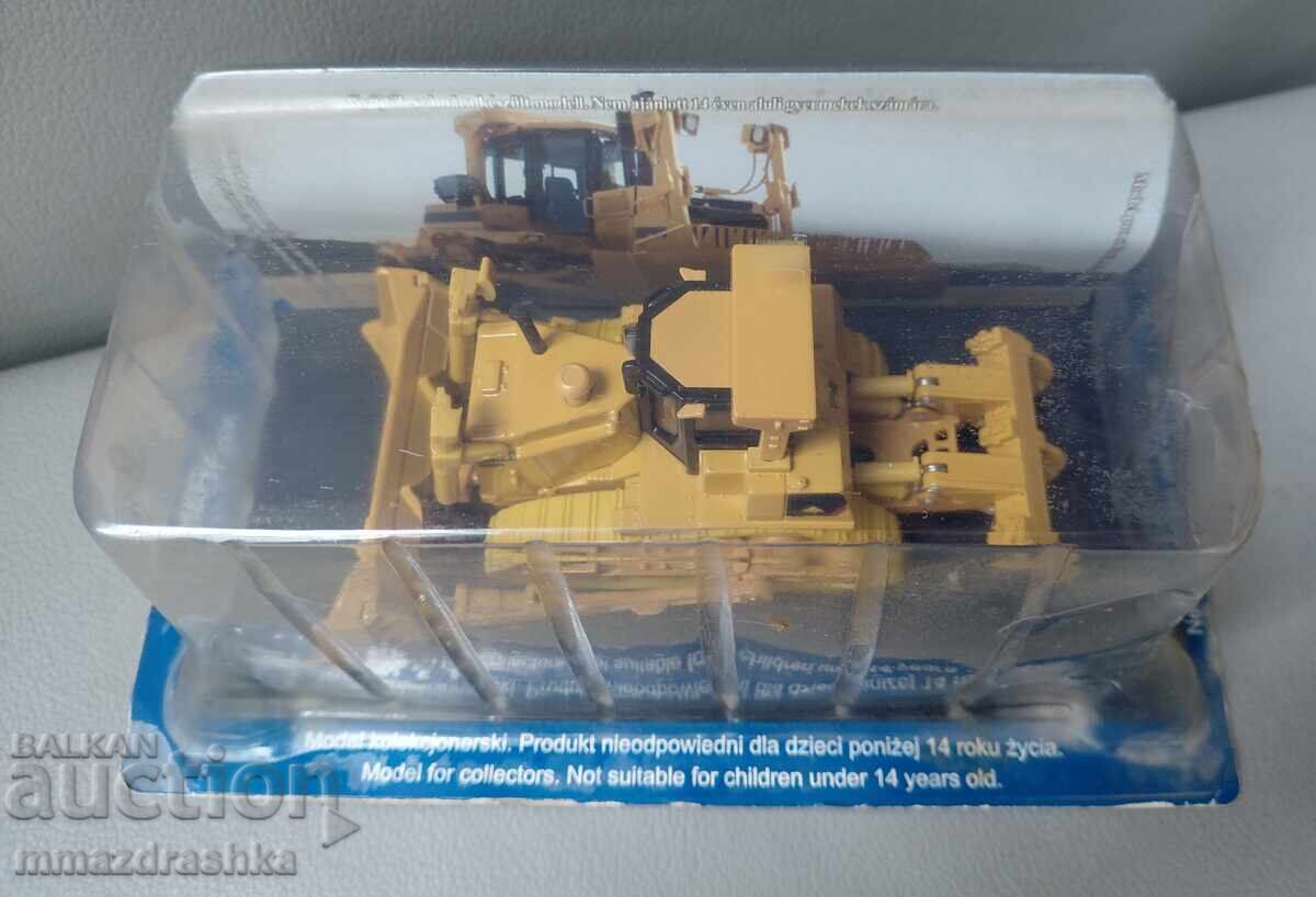 Аукцион Багер TRACK TYPE TRACTOR