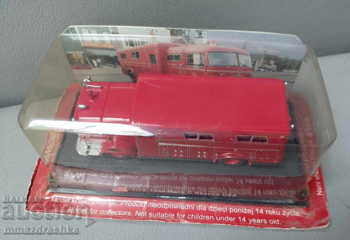 Пожарен камион Mack C Rescue 1960 с цена € 0.01 | 0.02 лв.