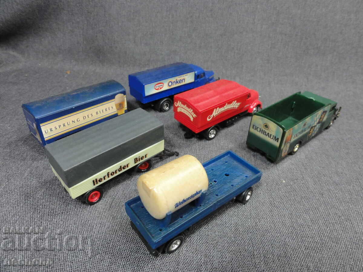 LOT DE MAȘINUȚE ȘI CAMIOANE VECHI RETRO 1/87 HO SERIA BERE cu preț € 0.01 | 0.02 BGN