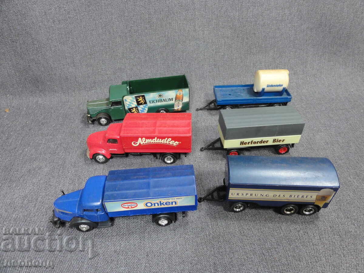 Livrarea LOT DE MAȘINUȚE ȘI CAMIOANE VECHI RETRO 1/87 HO SERIA BERE