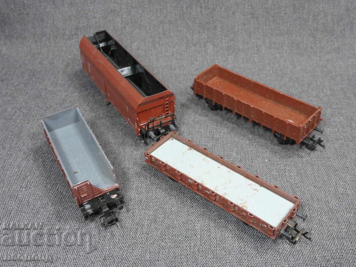 Livrarea LICITAȚIE BZC VAGOANE DE TREN VECHI RETRO TT 1/120