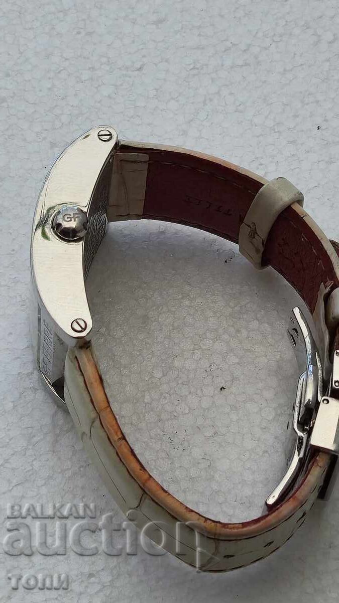 Аукцион GF FERRE QUARTZ SWISS MADE РЯДЪК РАБОТИ БЕЗ ГАРАНЦИЯ