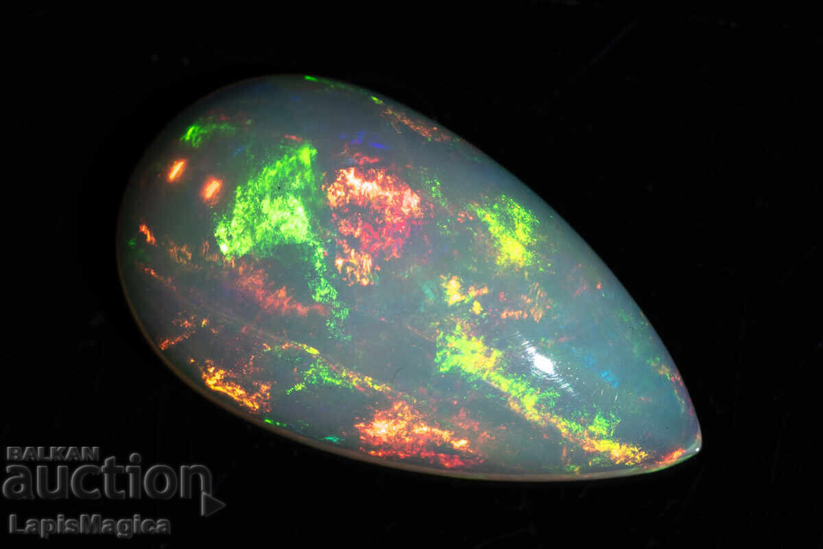 Licitație Opal etiopian natural 3.74ct caboșon formă picătură