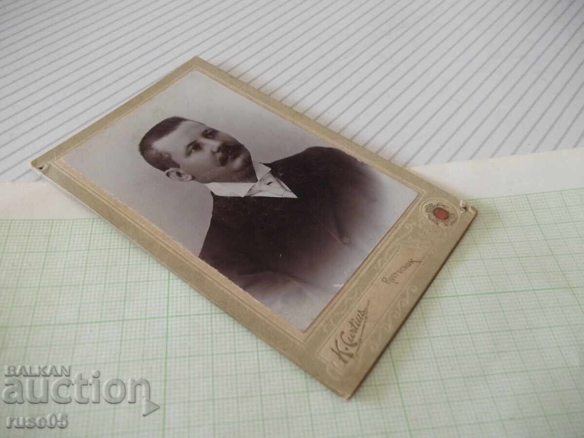 Δημοπρασία Παλιά φωτογραφία σε χαρτόνι ενός κυρίου σε φωτογραφείο στο Ρούσε - 3