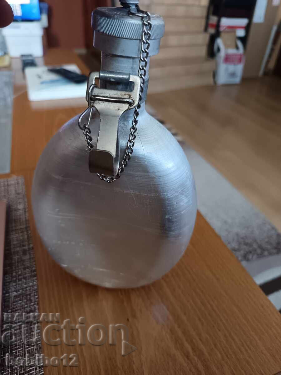 Veche gamelă bulgărească din aluminiu 1 litru MZ Oborishte cu preț € 10.00 | 19.56 BGN