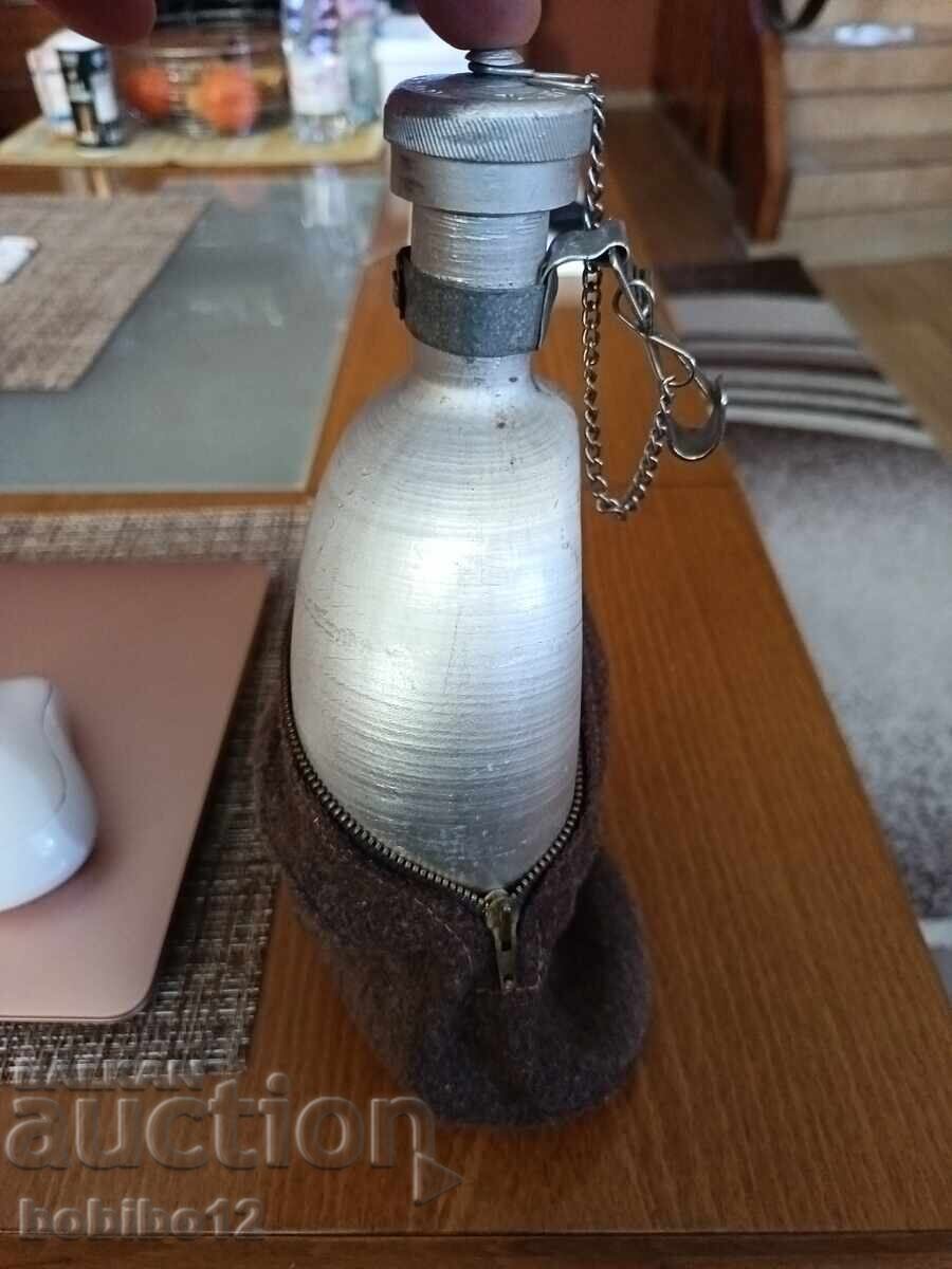 Livrarea Veche gamelă bulgărească din aluminiu 1 litru MZ Oborishte