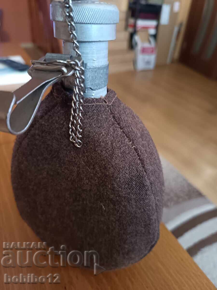 Veche gamelă bulgărească din aluminiu 1 litru MZ Oborishte