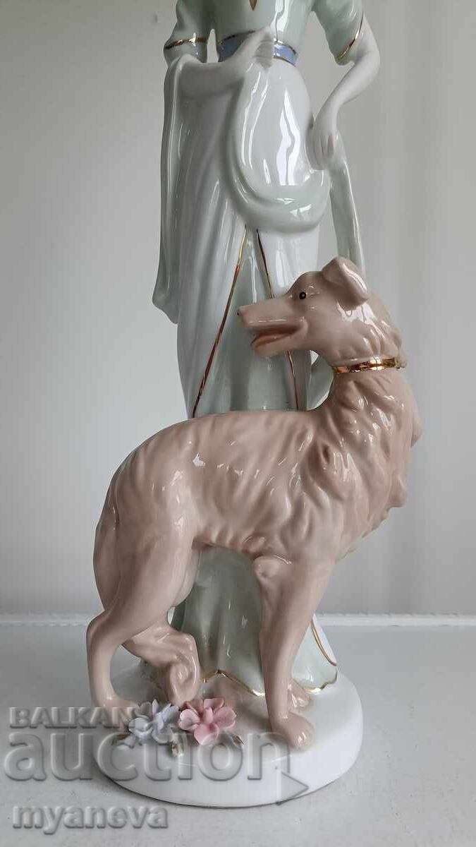 Auction  Vintage, porcelain, English figurine