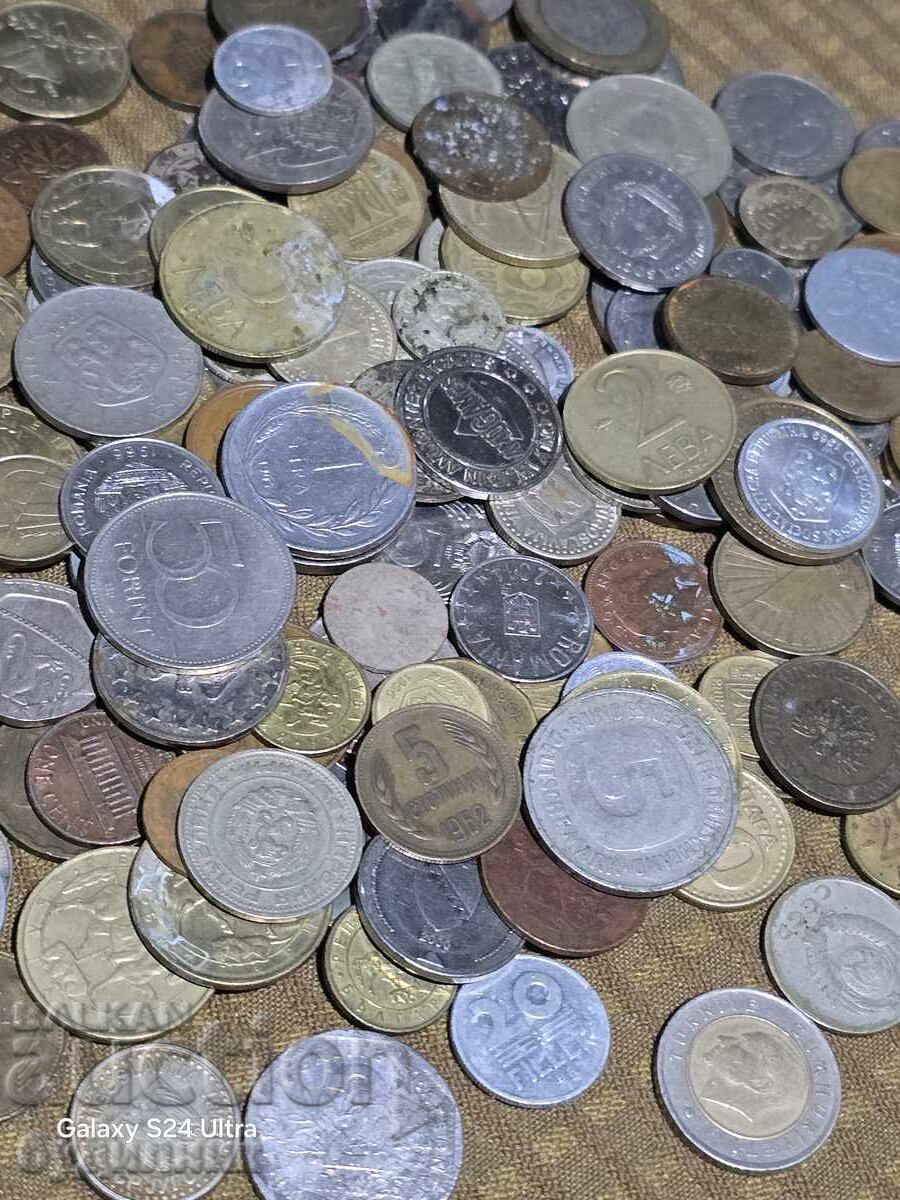 Monede din toată lumea de la un cent. 157 buc. Lansez peste 100 de licitații cu preț € 0.01 | 0.02 BGN