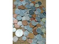 217 броя. Монети от цент. Пускам над 100 Аукциона. Разгледай