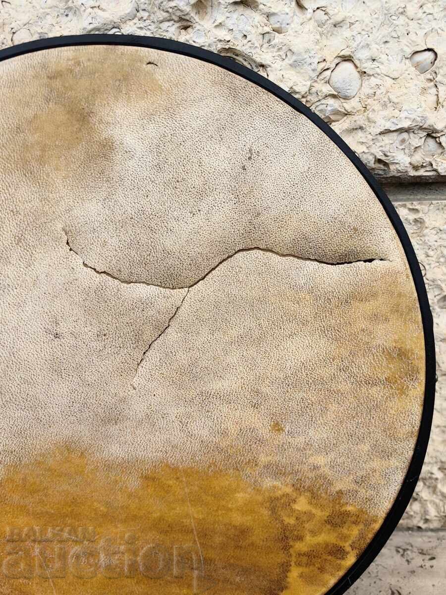 TAMBURINĂ MARE INSTRUMENT MUZICAL CU DEFECT cu preț € 6.00 | 11.74 BGN