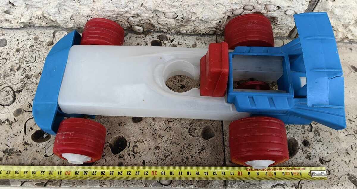 Licitație JUCĂRIE VINTAGE MARE DIN PLASTIC PENTRU COPII MAȘINUȚĂ MAȘINĂ