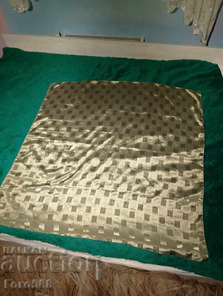 Tablecloth 2