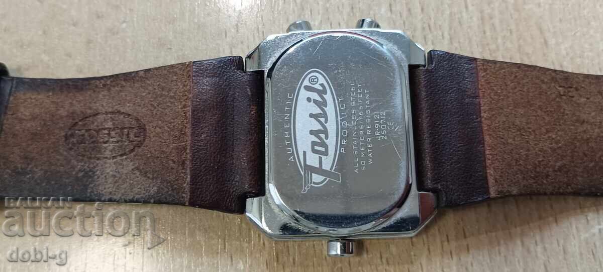 Ceas Fossil cu preț € 30.00 | 58.68 BGN