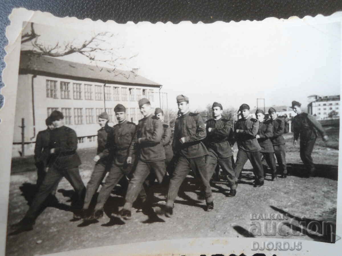 Стара снимка