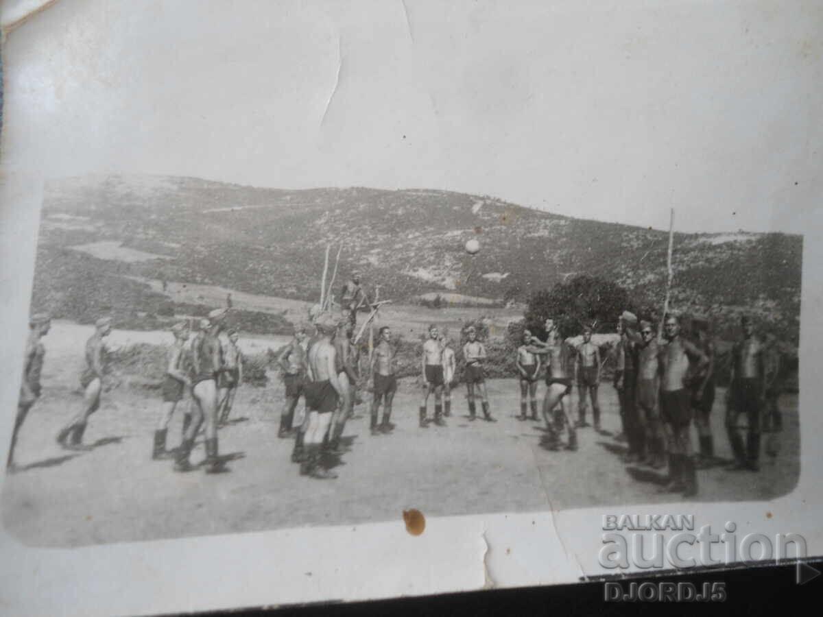 Παλιά φωτογραφία, Ανάμνηση... ποδόσφαιρο