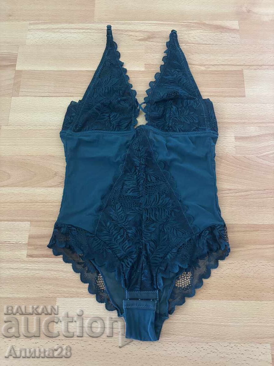 Γυναικείο κορμάκι, μέγεθος S/M με τιμή € 4.00 | 7.82 BGN