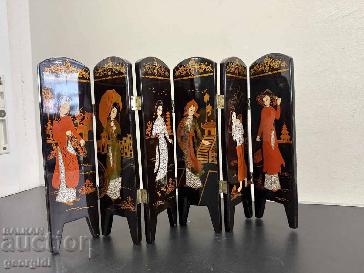 Chinese miniature decorative screen. №8154