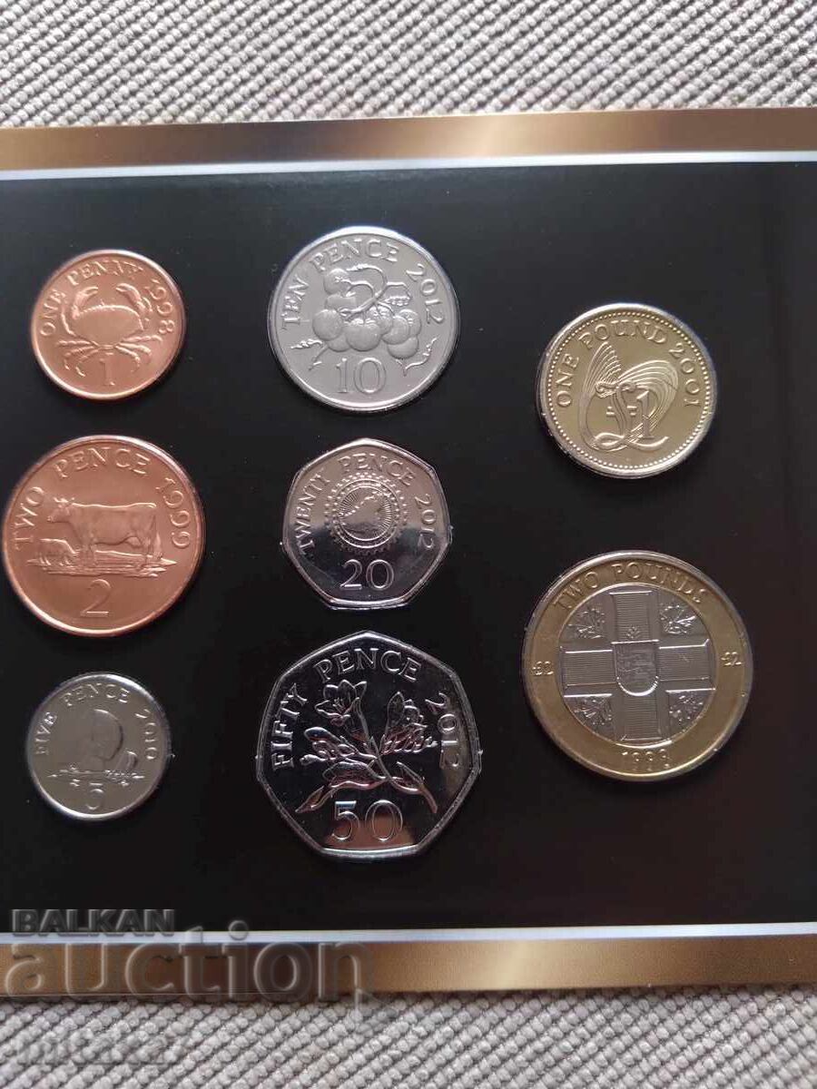 Σετ νομισμάτων Γκέρνσεϊ με τιμή € 18.00 | 35.21 BGN