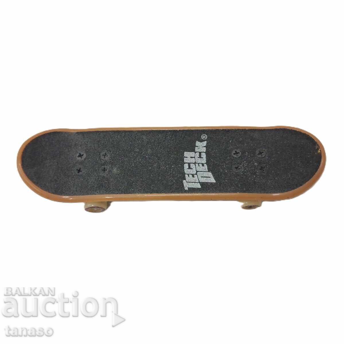 Fingerboard Tech Deck (12.2) με τιμή € 4.00 | 7.82 BGN