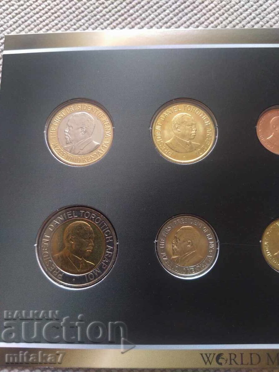 Licitație Set monede Kenya