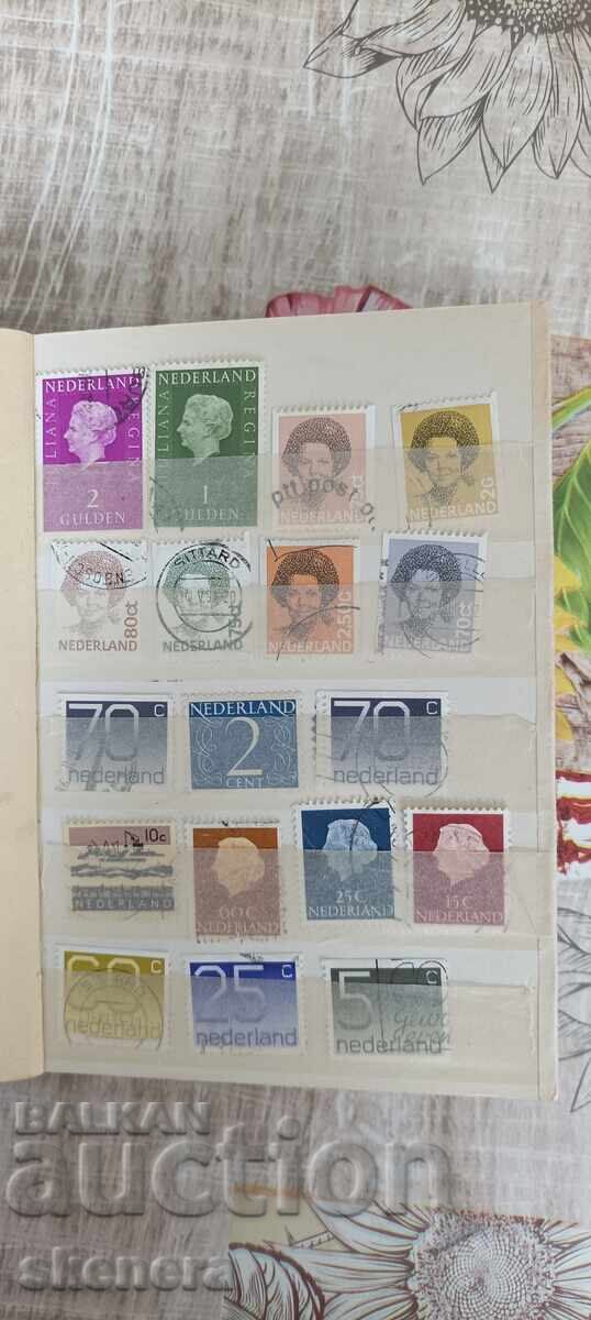 Album cu timbre poștale cu preț € 9.00 | 17.60 BGN