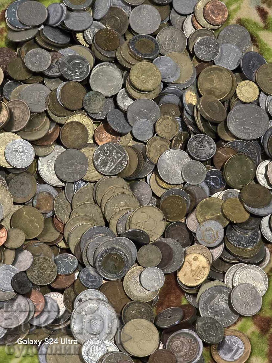 Монети от цял свят от цент. 3.100кг. Разпродажба. БЗЦ. Пуска
