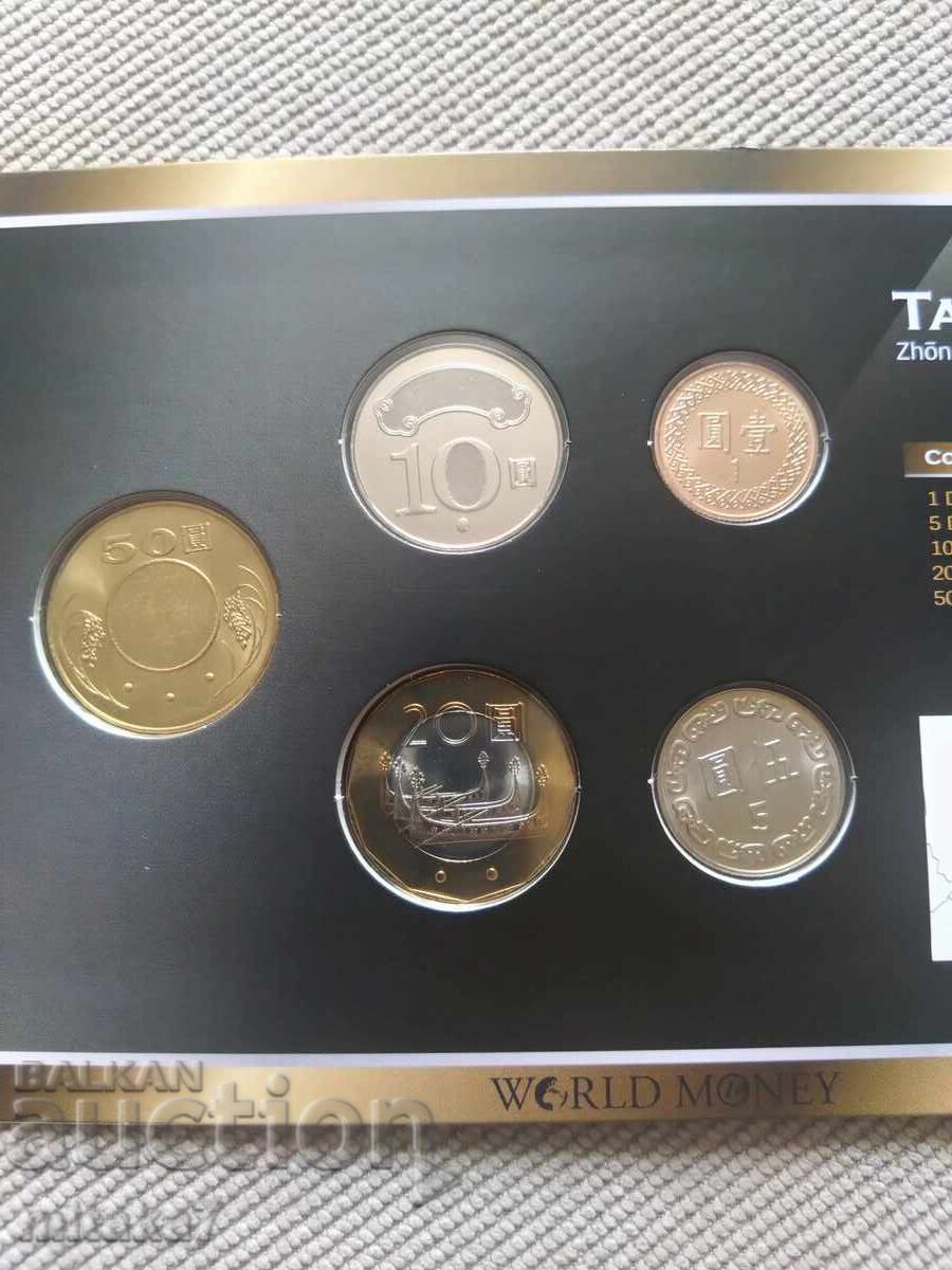 Licitație Set monede Taiwan