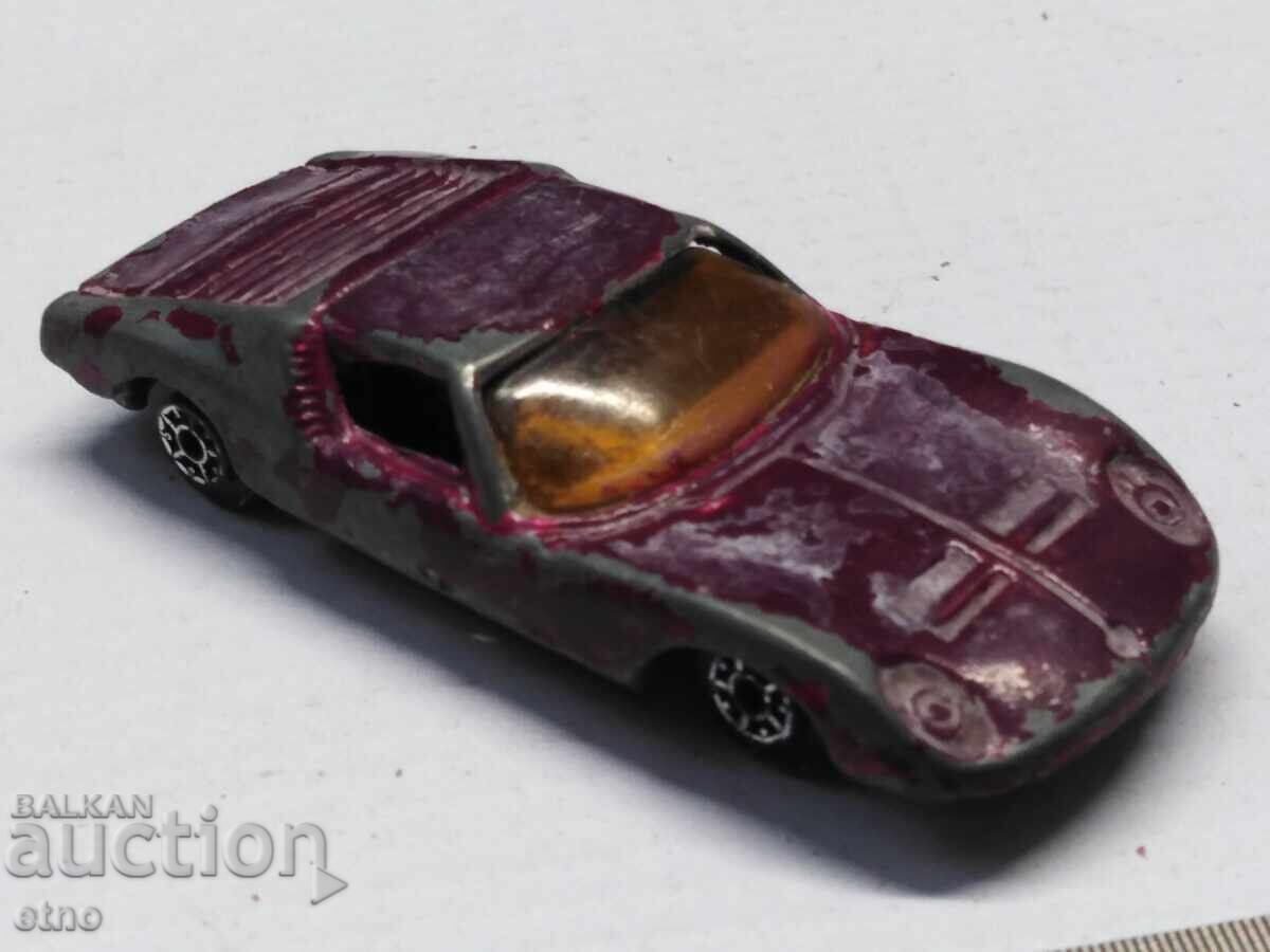 Παράδοση LAMBORGHINI MIURA, ΚΟΙΝΩΝΙΚΟ ΠΑΙΧΝΙΔΙ, ΠΑΙΧΝΙΔΙΑ