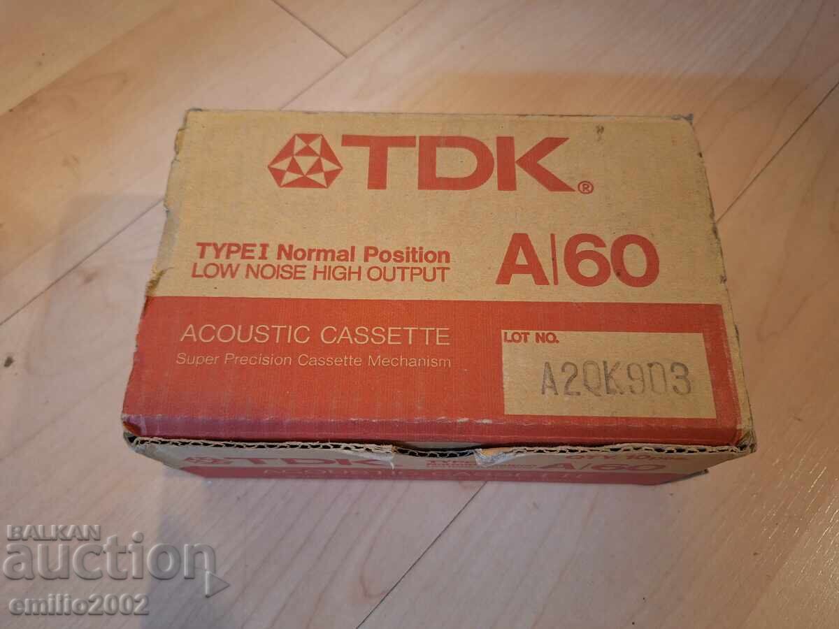 Casete audio 10 buc la cutie cu preț € 4.60 | 9.00 BGN