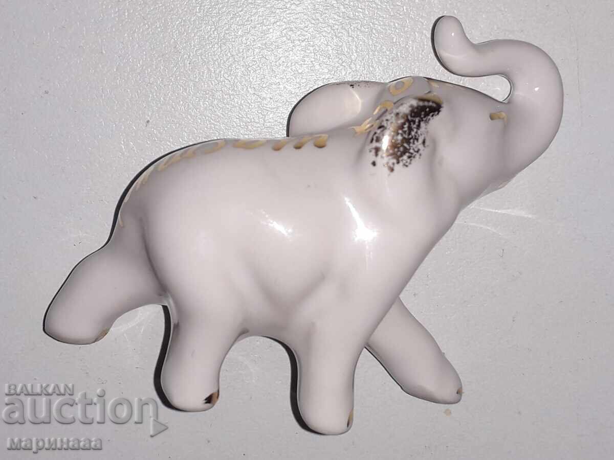 FIGURINĂ VECHE. PORȚELAN cu preț € 2.00 | 3.91 BGN