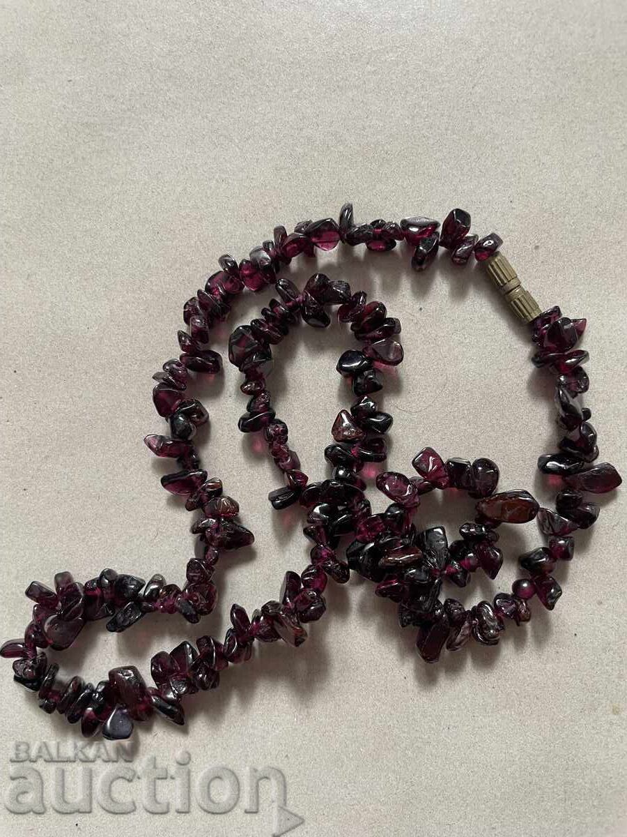 Licitație Colier-48 cm, granat