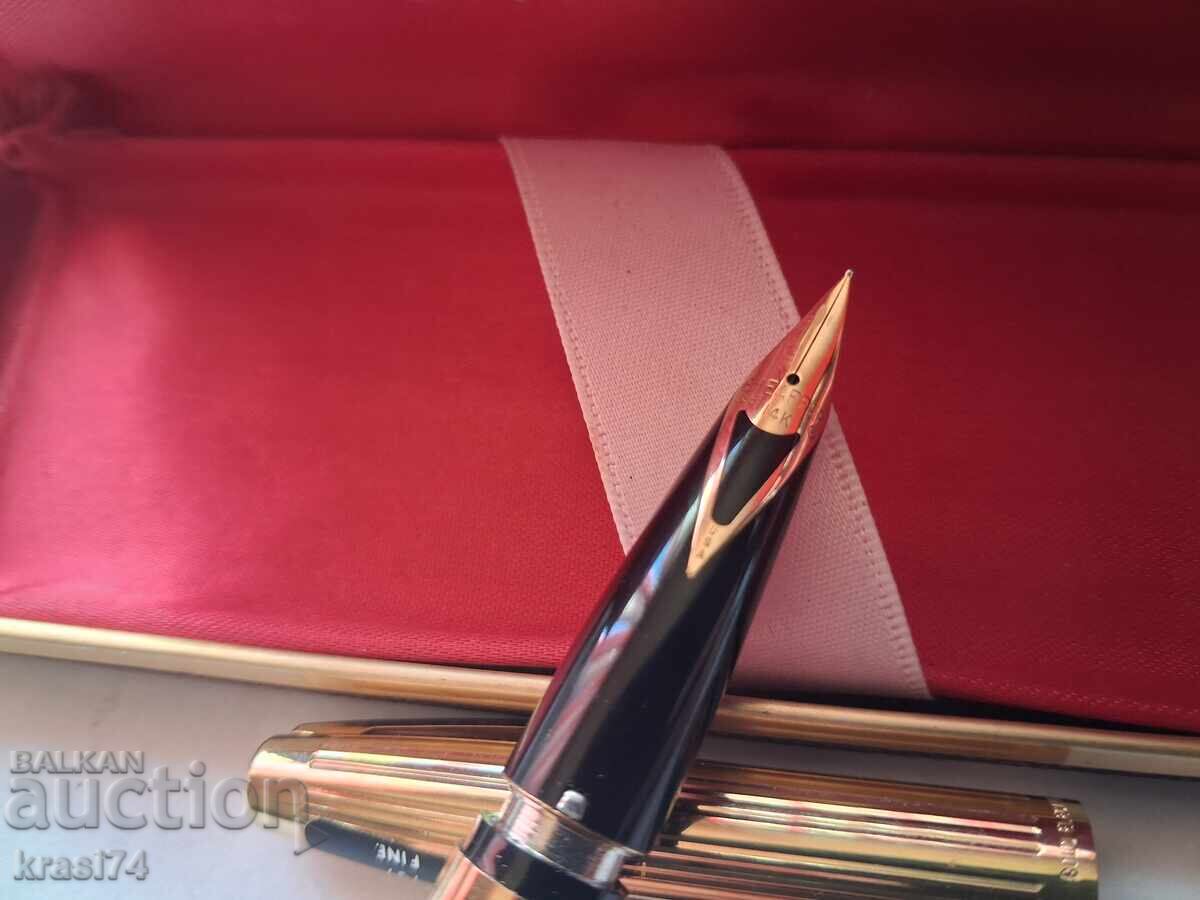 Auction  Sheaffer fountain pen with a gold nib