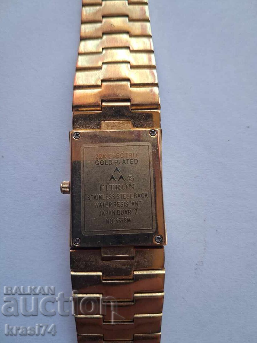 Ceas placat cu aur cu preț € 60.00 | 117.35 BGN Ceas placat cu aur cu preț € 60.00 | 117.35 BGN