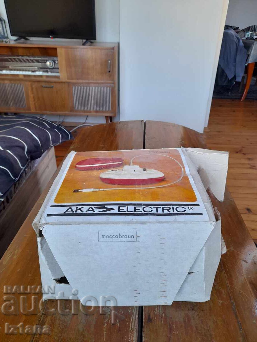 Aparat vechi pentru manichiură AKA