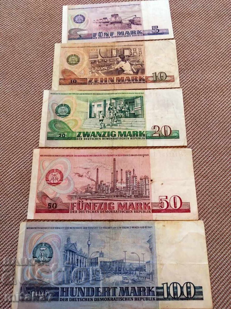 Παρτίδα χαρτονομισμάτων, ΛΔΓ με τιμή € 33.00 | 64.54 BGN