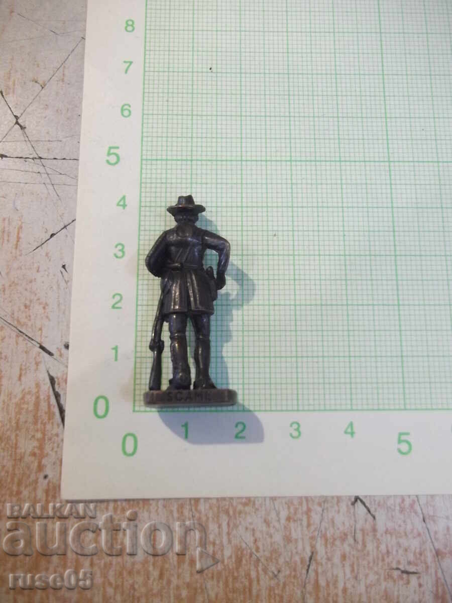 Figurină mică din metal - 1 cu preț € 5.11 | 9.99 BGN Figurină mică din metal - 1 cu preț € 5.11 | 9.99 BGN