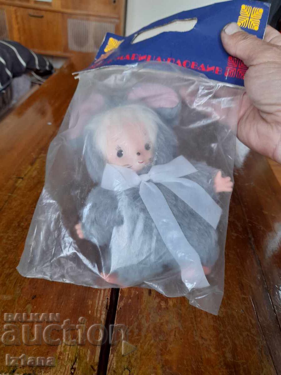 Стара кукла с цена € 32.00 | 62.59 лв.