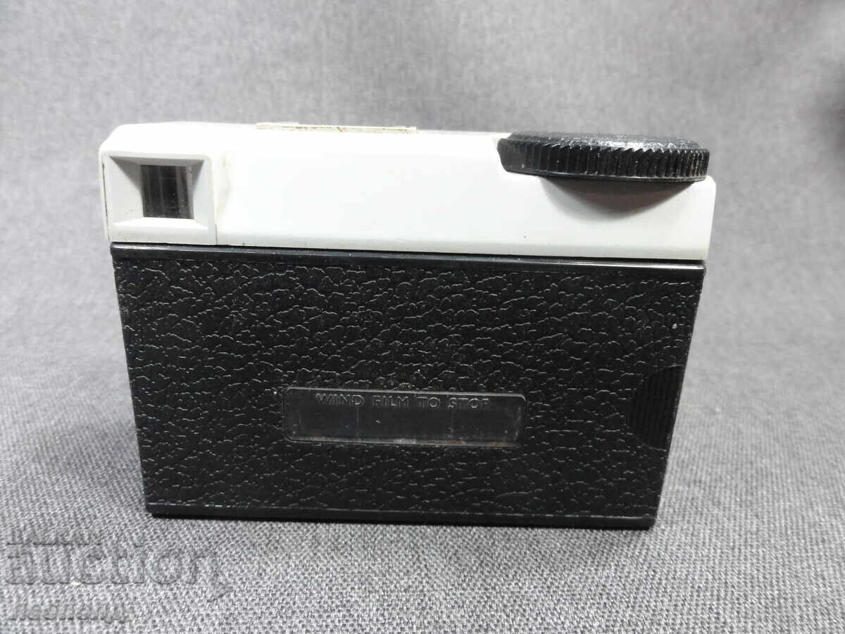 БЗЦ СТАР РЕТРО ЛЕНТОВ ФОТОАПАРАТ KODAK INSTAMATIC CAMERA 25 - 7